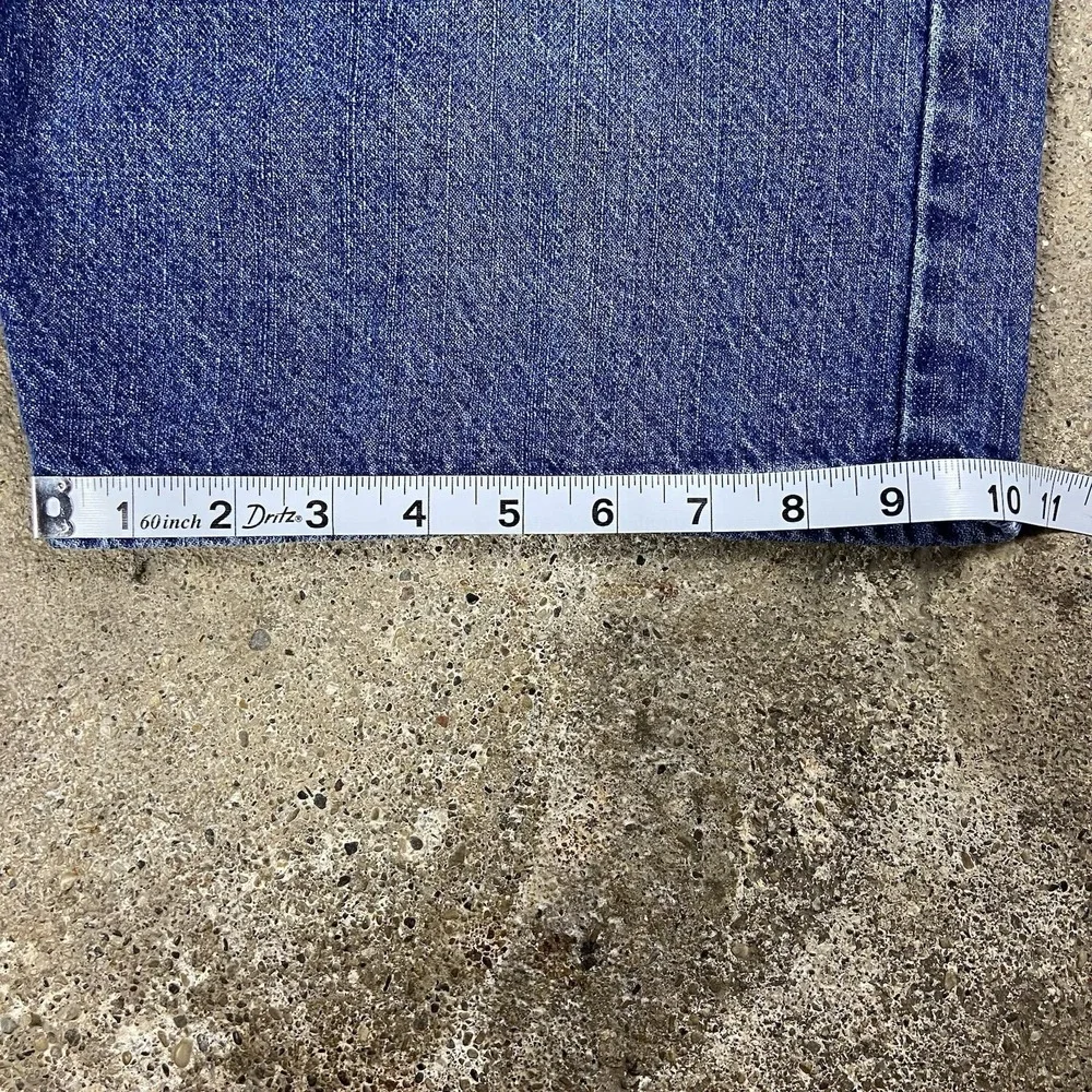 Levi's 505 Jean Shorts Size 36 Blue Denim Medium Wash Regular Fit Dirstressed